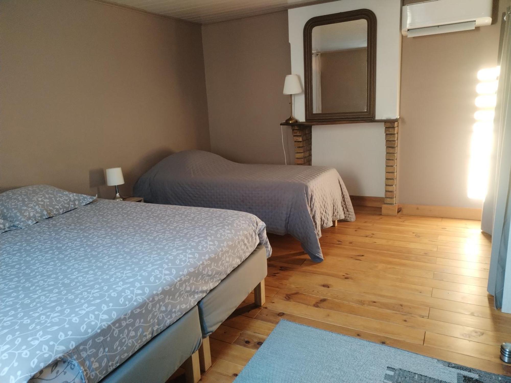 Hedoniste 1 Villa Herpy-l'Arlesienne Phòng bức ảnh